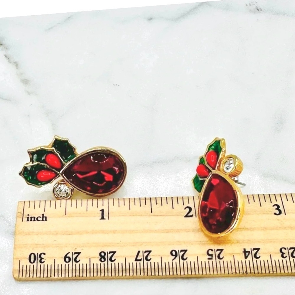 80's Vintage Avon Earrings Signed Christmas Holiday Red Jewel w/Enameled Holly - Picture 8 of 9